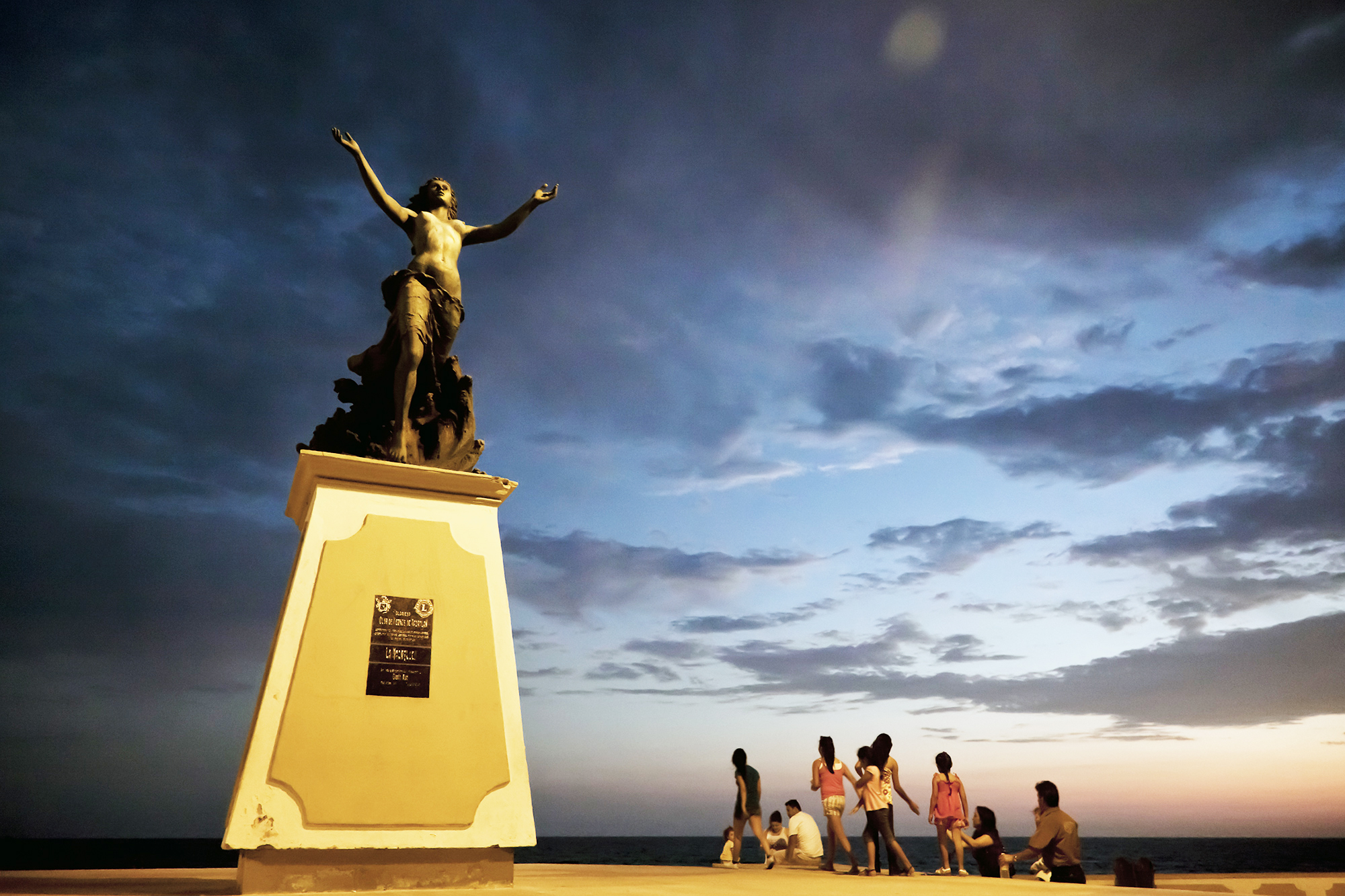 Central America-09 by PETER NETLEY PHOTOGRAPHY