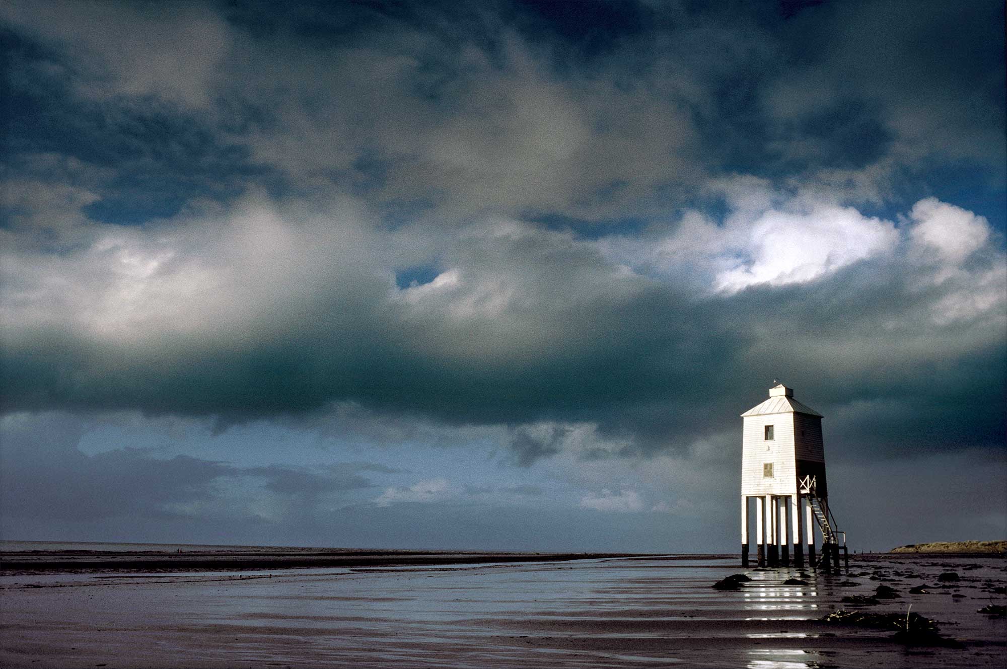 Landscape-01 by PETER NETLEY PHOTOGRAPHY